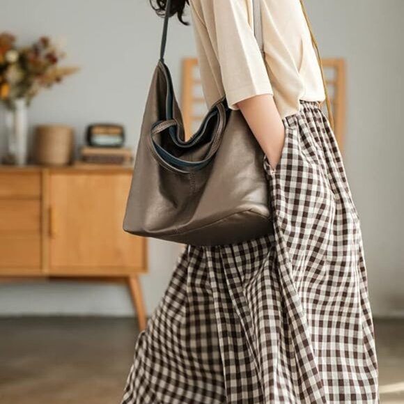 Plaid Gingham Wide Leg Capri Pants - Picture 5 of 6